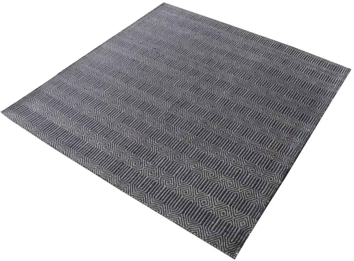 Ronal Handwoven Cotton Flatweave in Charcoal