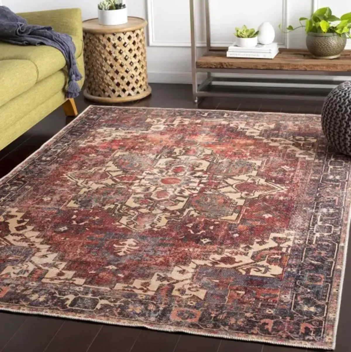 Amelie 2' x 2'11" Rug