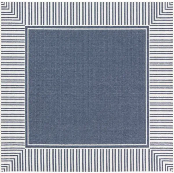 Alfresco 8'10" Square Rug