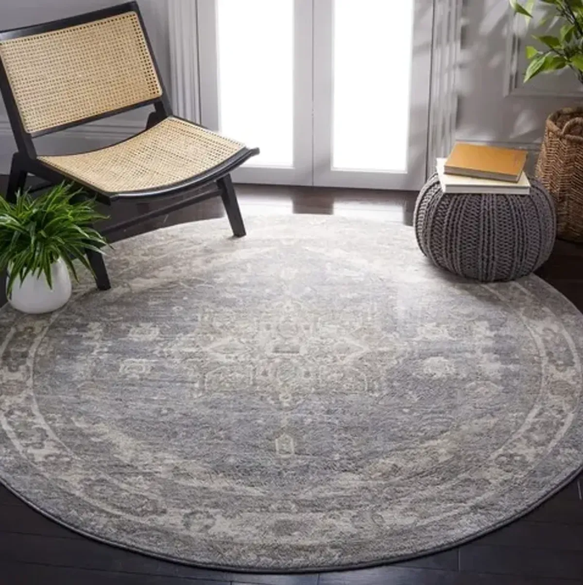 Brentwood 852 Grey / Beige 6'-7" X 6'-7" Round Round Powerloomed Rug