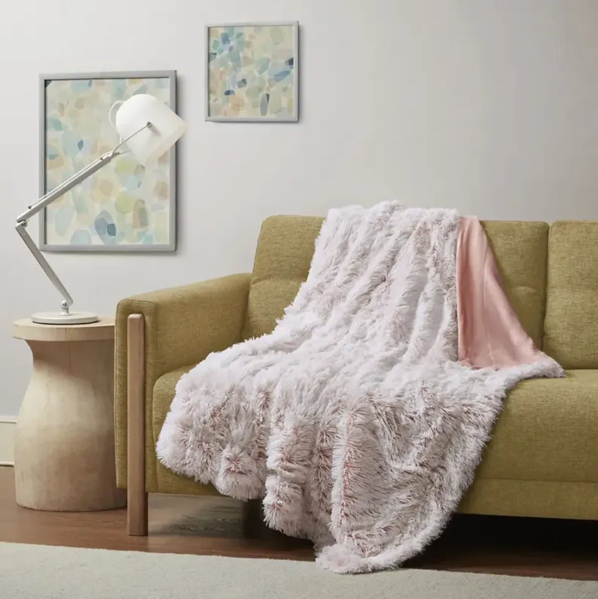 Intelligent Design Emma Blush Shaggy Faux Fur Throw