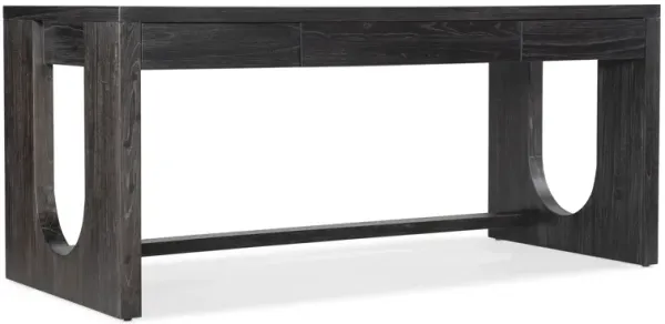 Commerce & Market Writing Desk