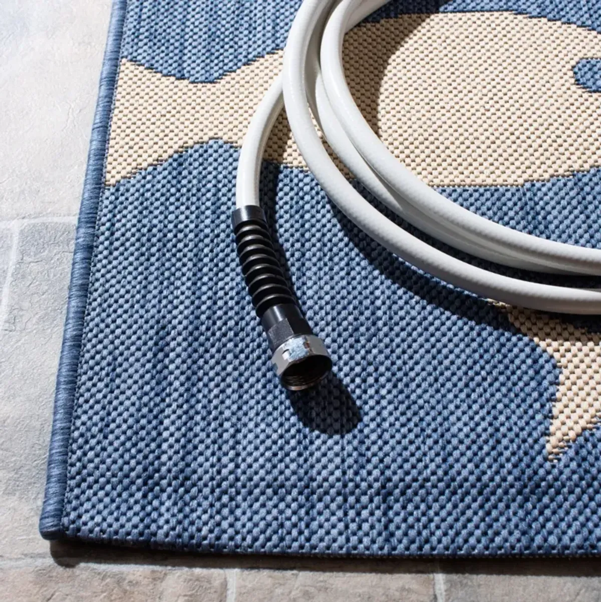 COURTYARD 6012 BLUE  2'-3' x 20' Runner Rug