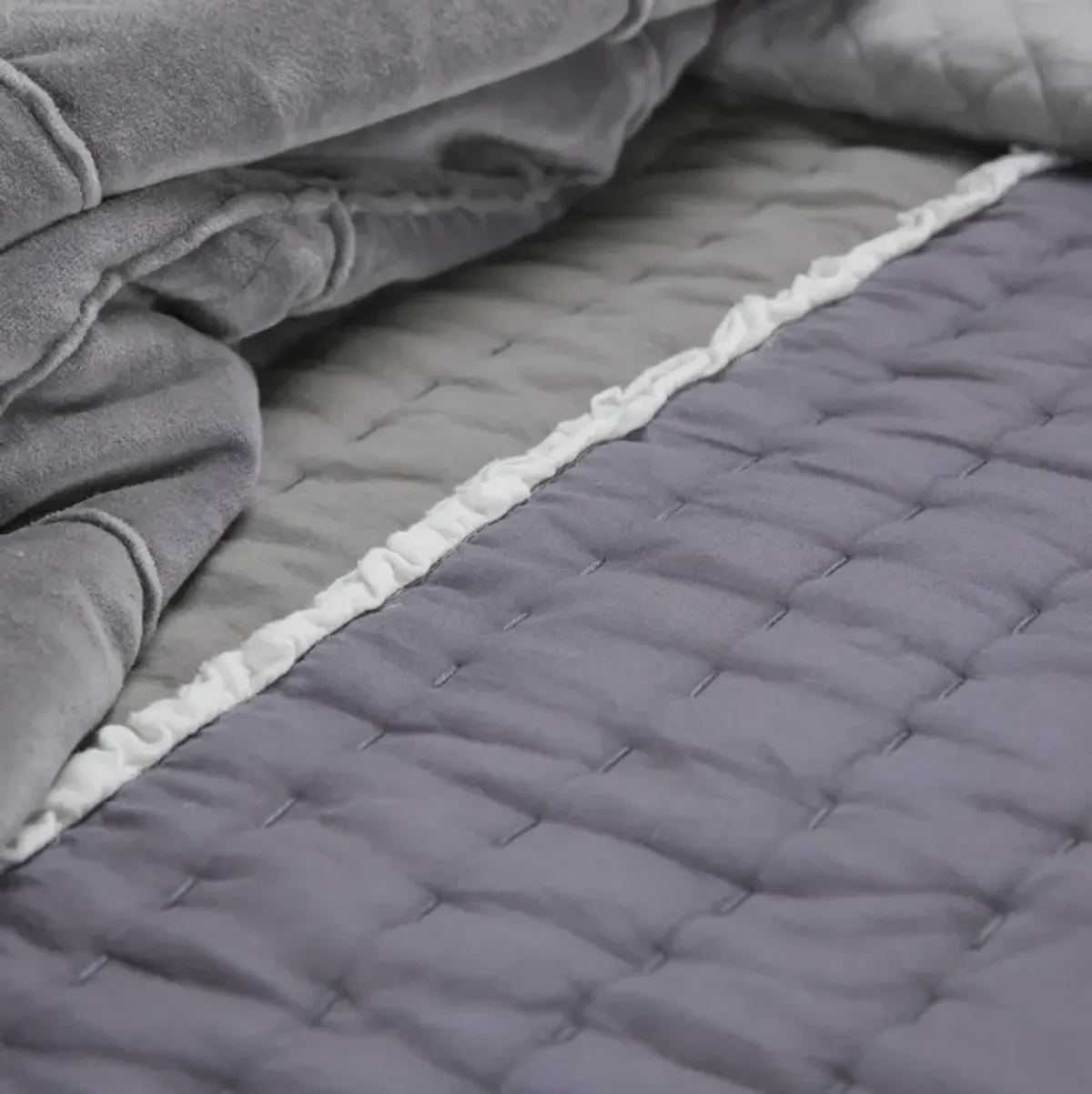 Olivia Grace King Stripe Lite Gray Quilt