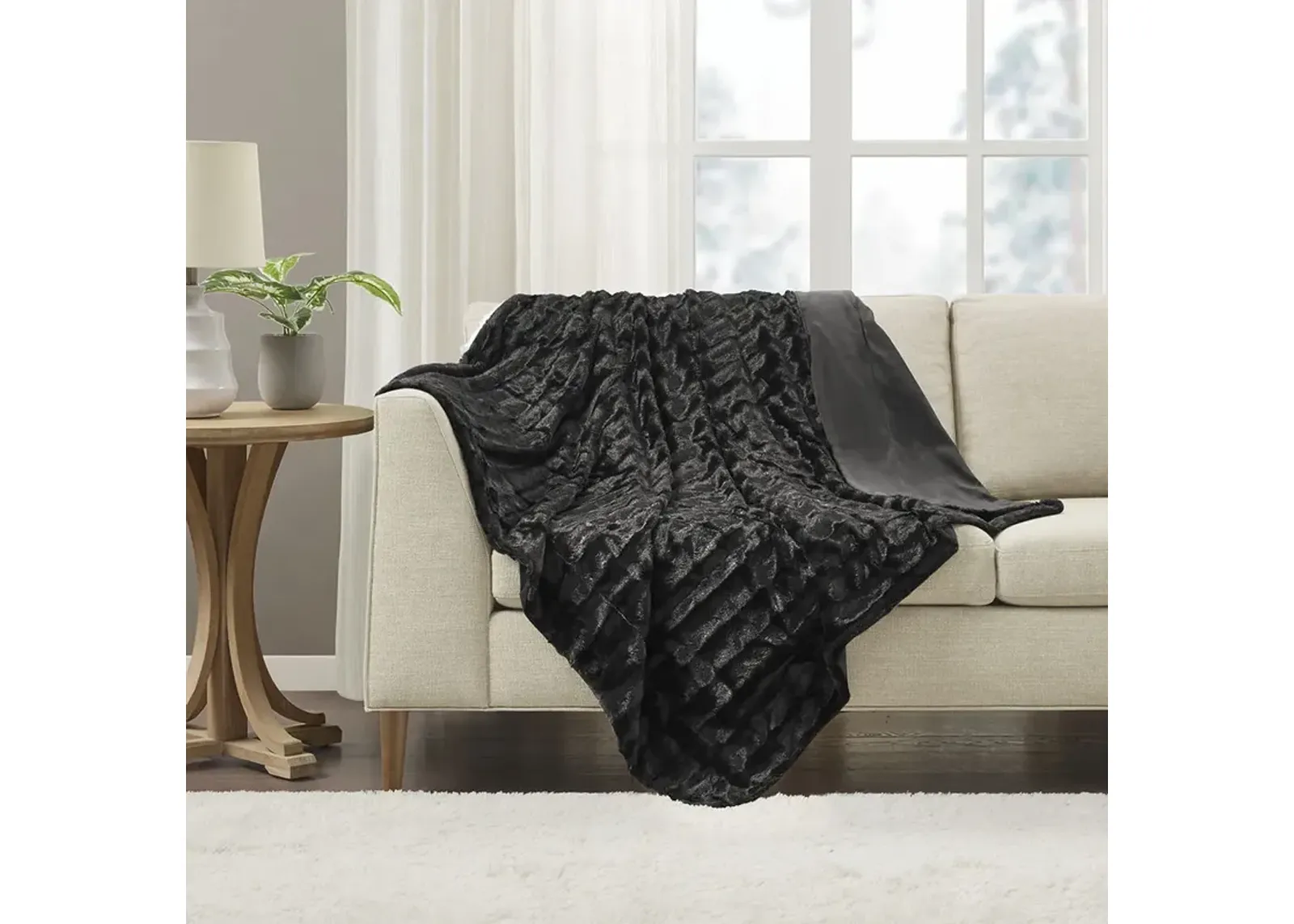 Madison Park Duke Black Long Fur Throw