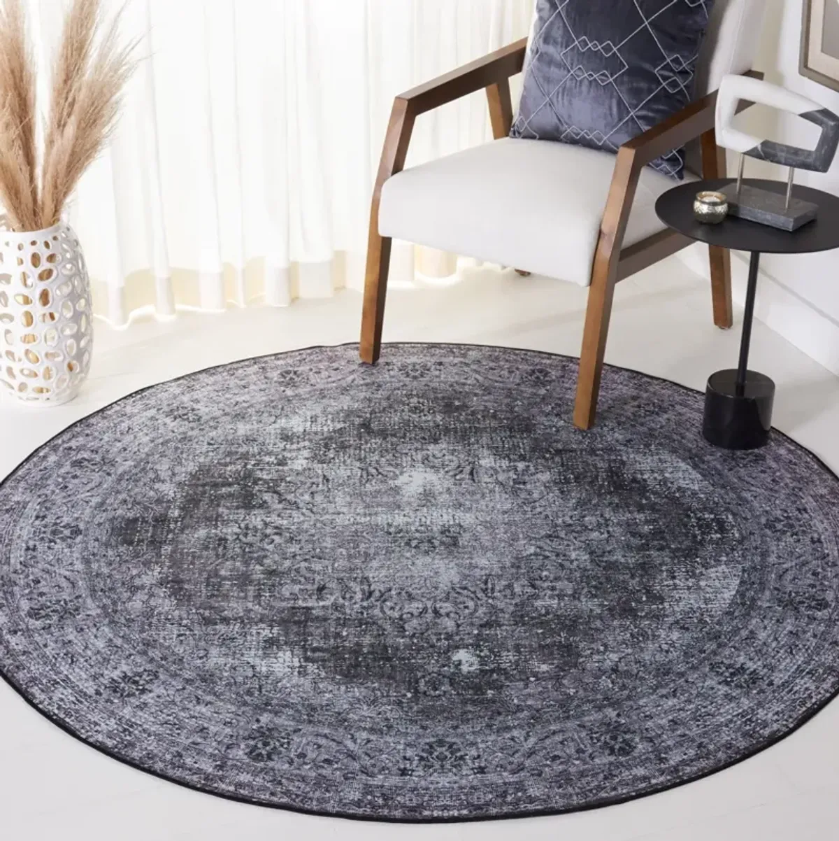 TUCSON 190 M/W S/R BLACK  8' x 8' Round Round Rug