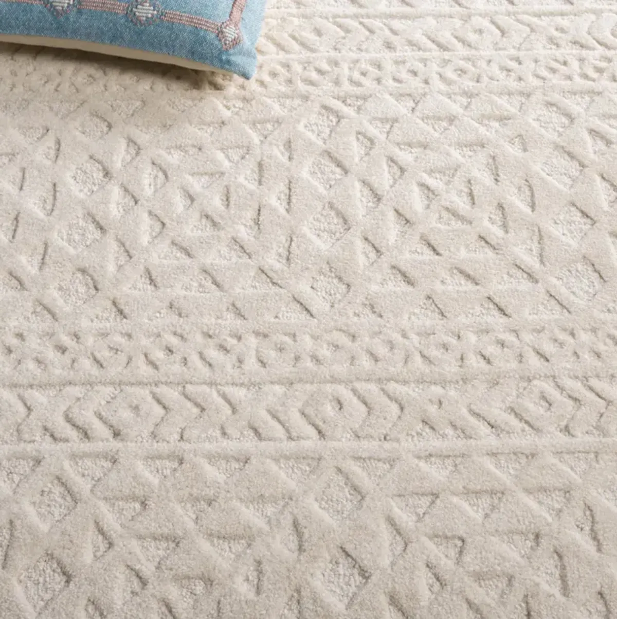 MYKONOS 406 IVORY 2'-3' x 8' Runner Rug