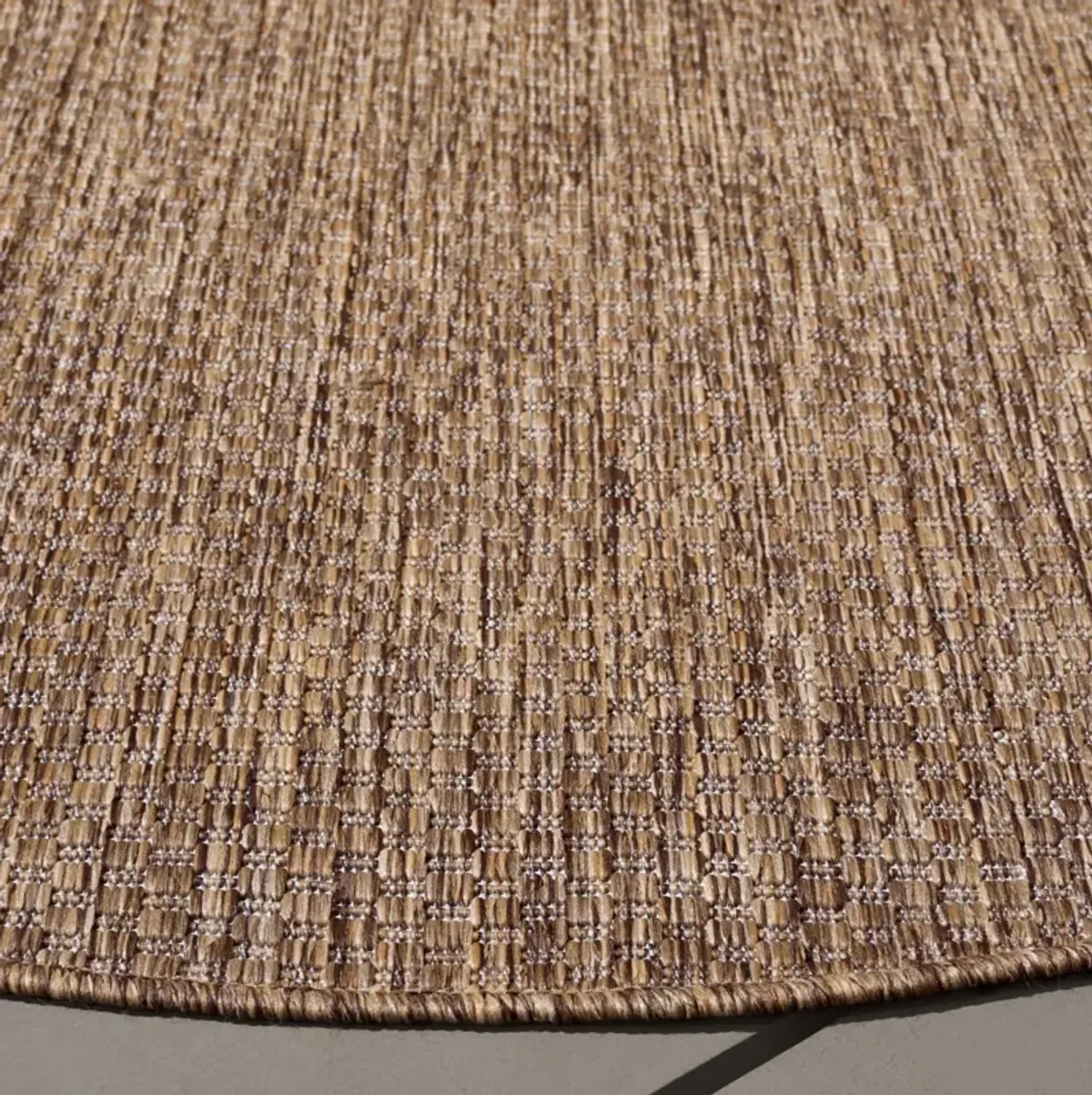 BEACH HOUSE 260 BROWN 6'-7' X 6'-7' Round Round Rug