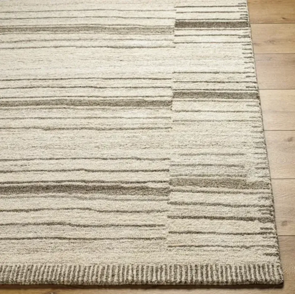 Granada GND-2350 2' x 3' Hand Made Rug