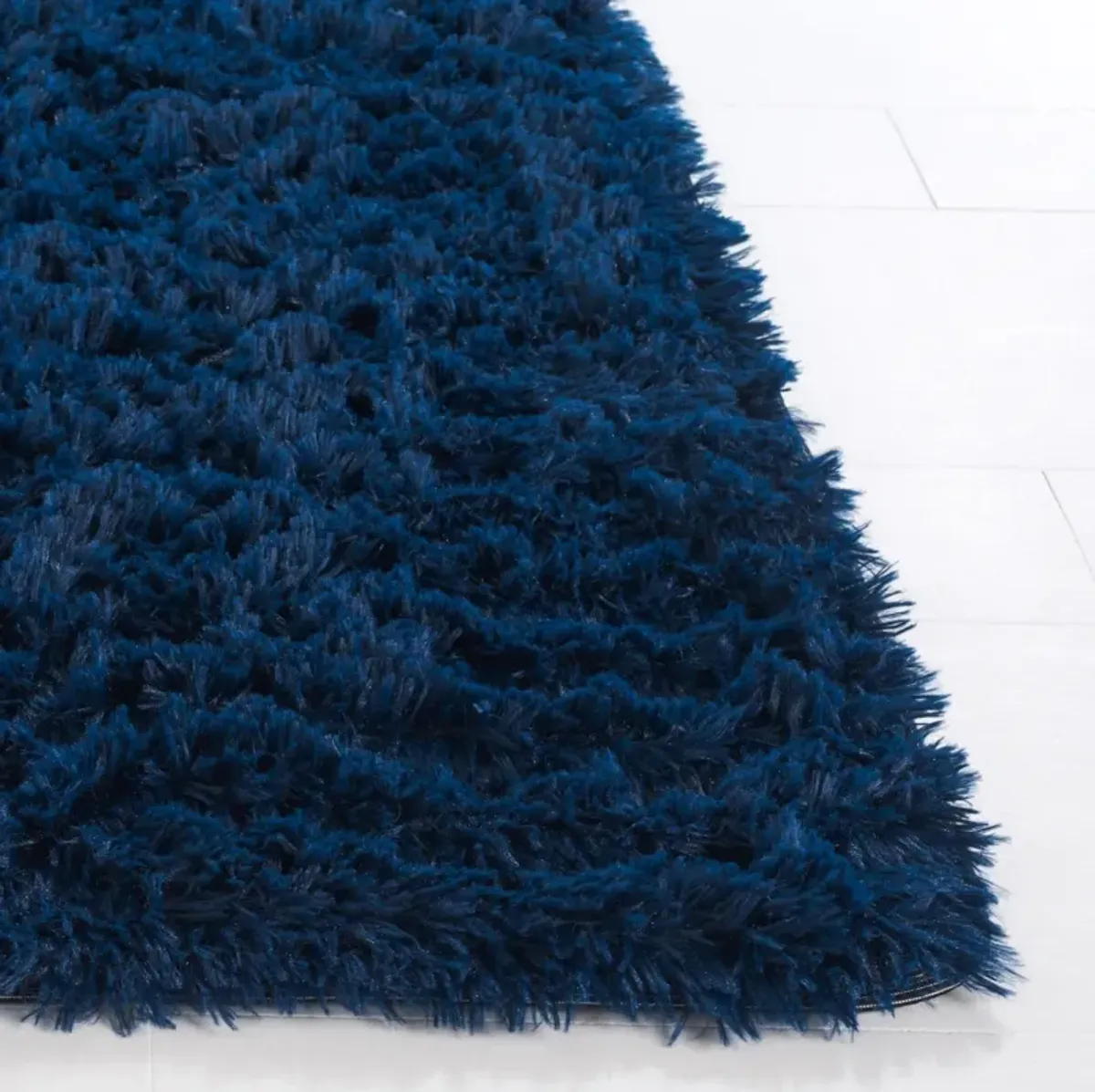 RAINBOW SHAG 101 NAVY 2'-3' x 6' Runner Rug