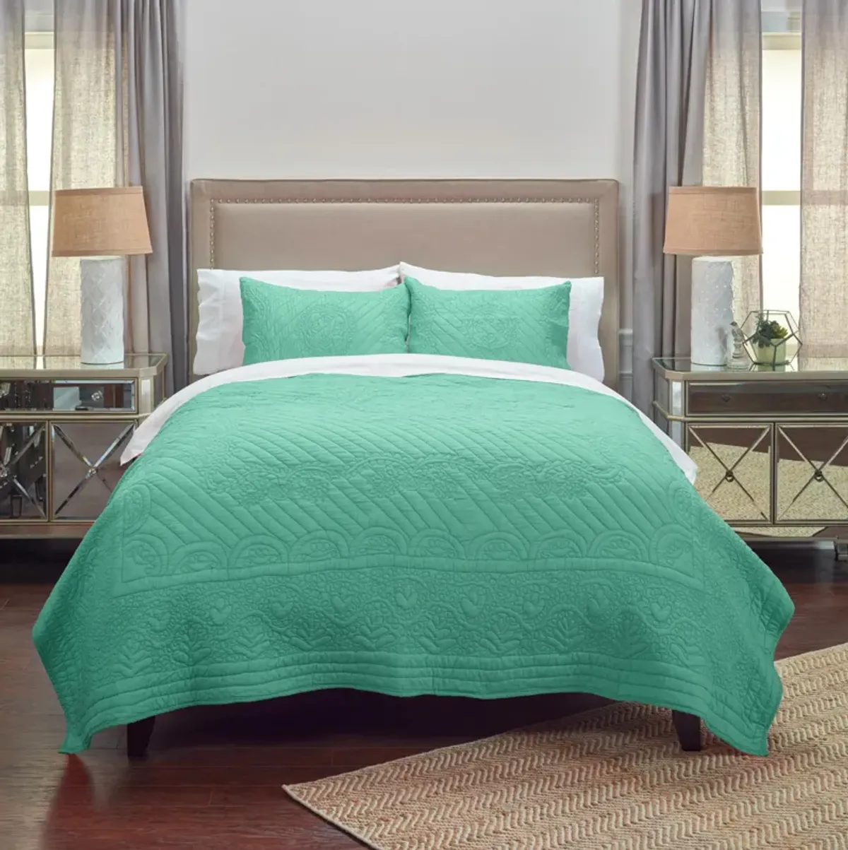 Moroccan Fling Aqua King Floral Aqua  Quilt