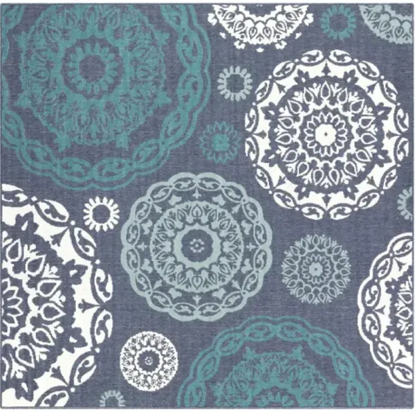 Alfresco 8'10" Square Rug