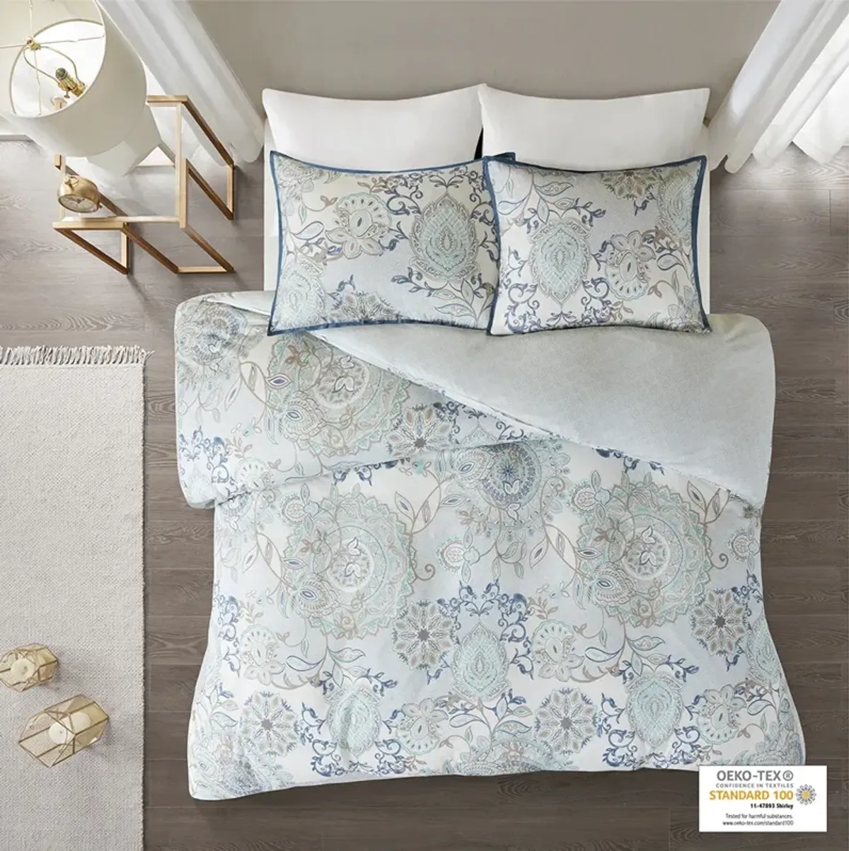 Madison Park Isla Blue 3 Piece Cotton Floral Printed Reversible Duvet Cover Set