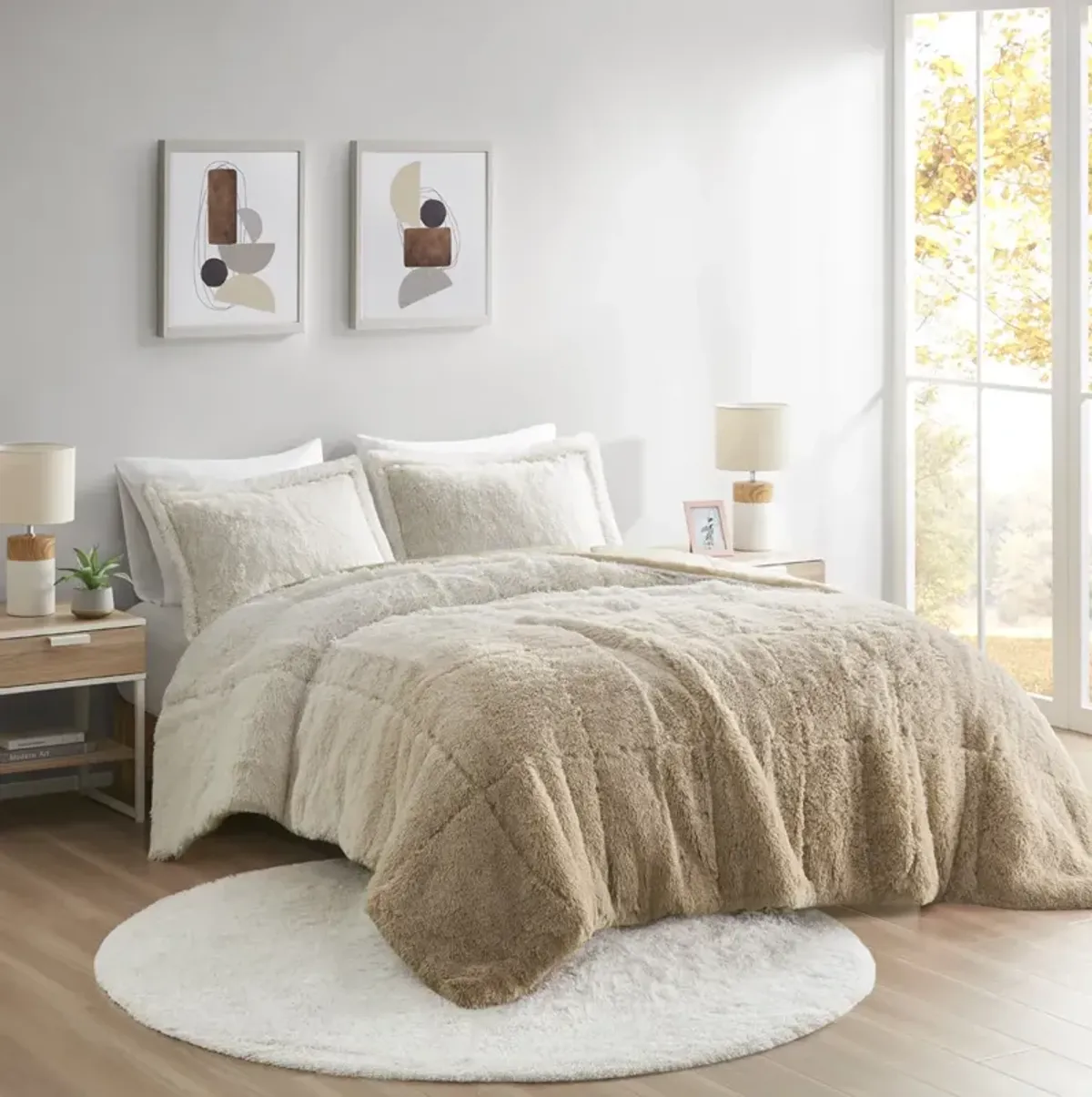 Intelligent Design Brielle Natural Ombre Shaggy Long Fur Comforter Mini Set