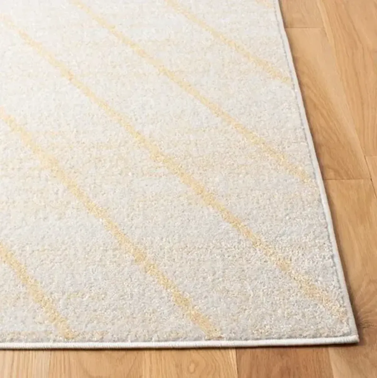 ADIRONDACK Contemporary Ivory / Gold 8' X 10' Powerloomed Rug