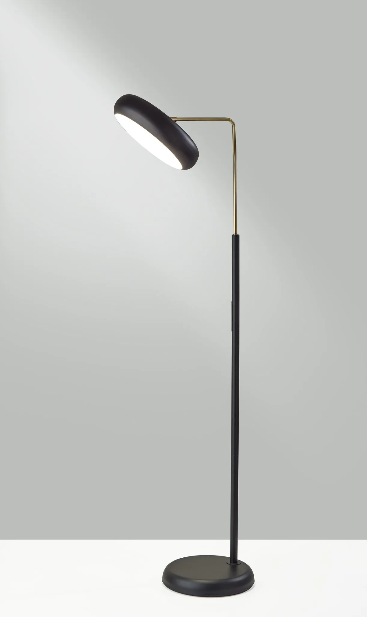 Lawson LED Floor Lamp w. Smart Switch