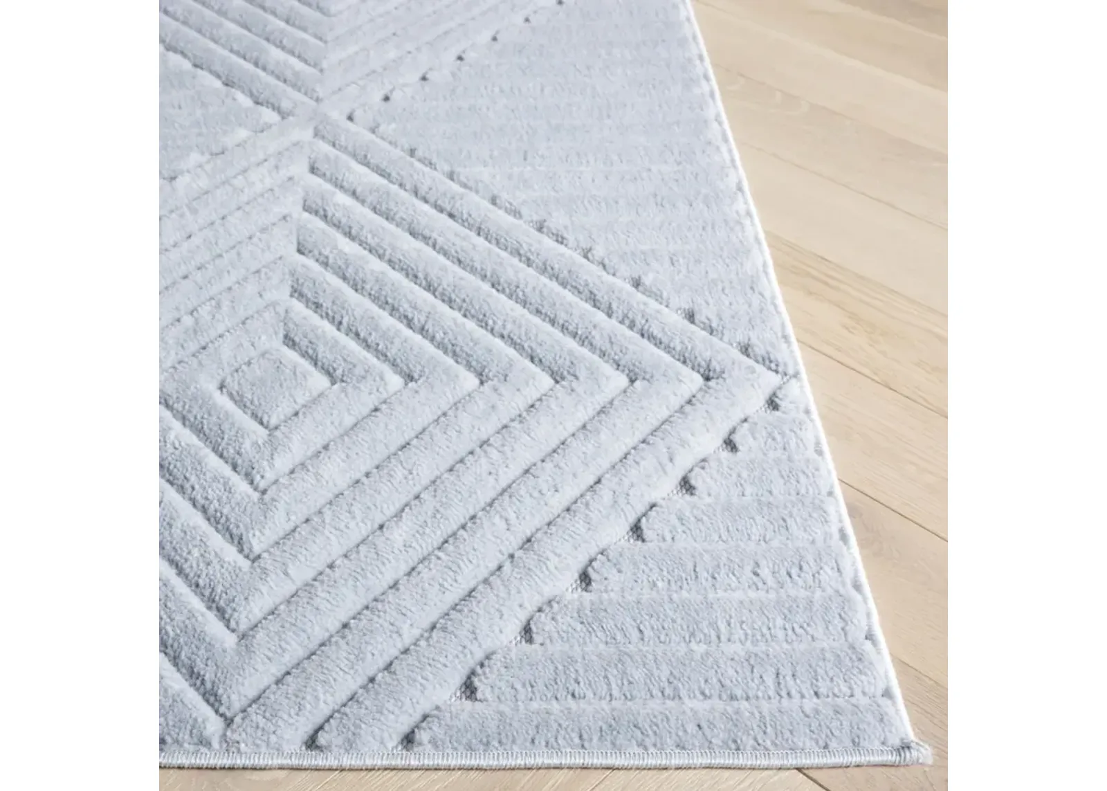 SELENA 684 BLUE 2'-2' x 8' Runner Rug