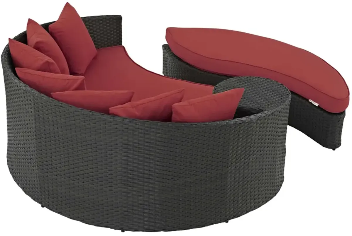 Sojourn Outdoor Patio Sunbrella® Daybed