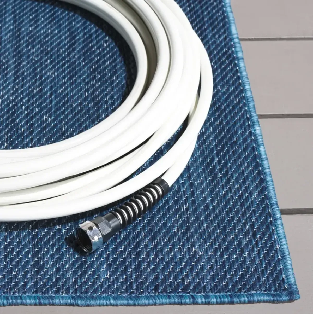 BEACH HOUSE 274 BLUE 6'-7' X 6'-7' Square Square Rug