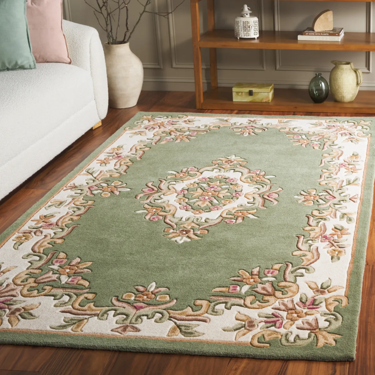 AUBUSSON Hand Tufted 3' x 5' area rug