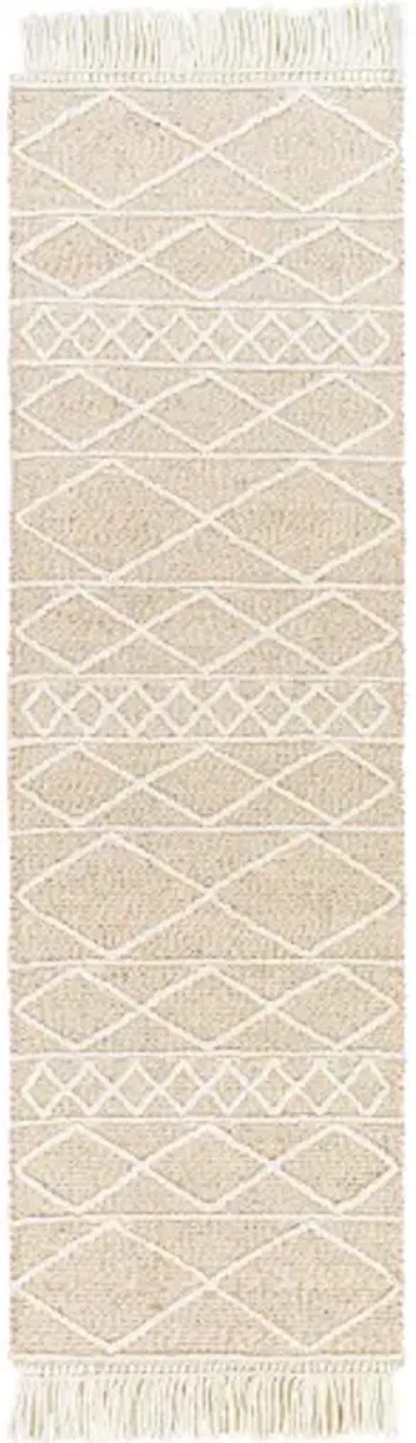 Uttar UTT-2304 2'6" x 8' Rug