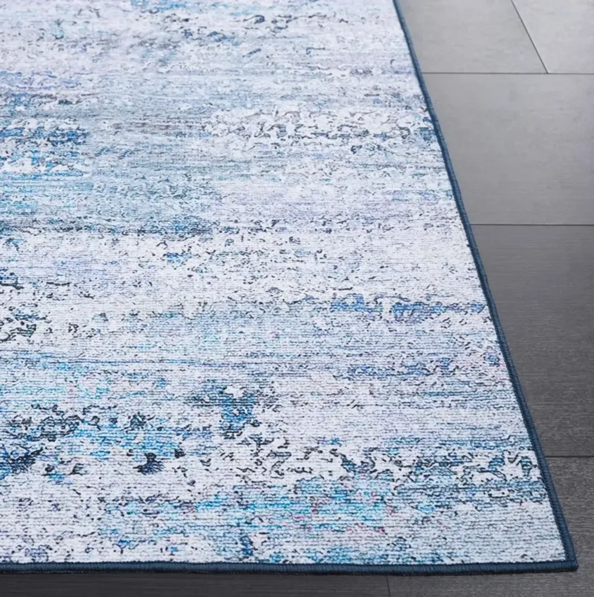 MALIBU 904 GREY  2'-6' x 8' Runner Rug