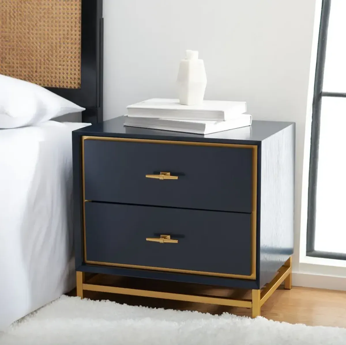 FENNO 2 DRAWER NIGHTSTAND