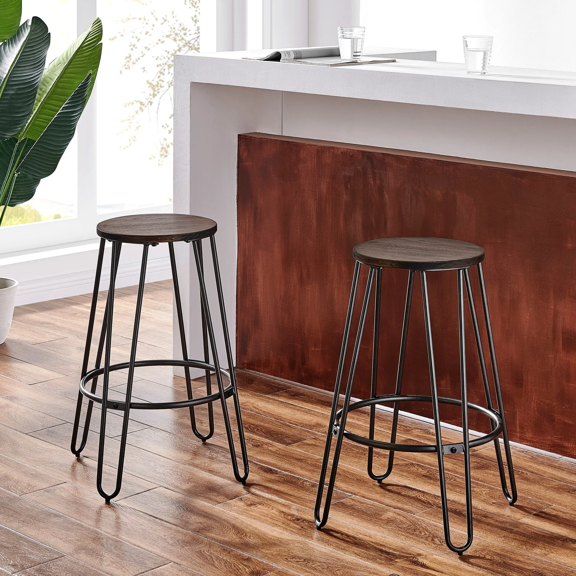 Joe  Backless Stool