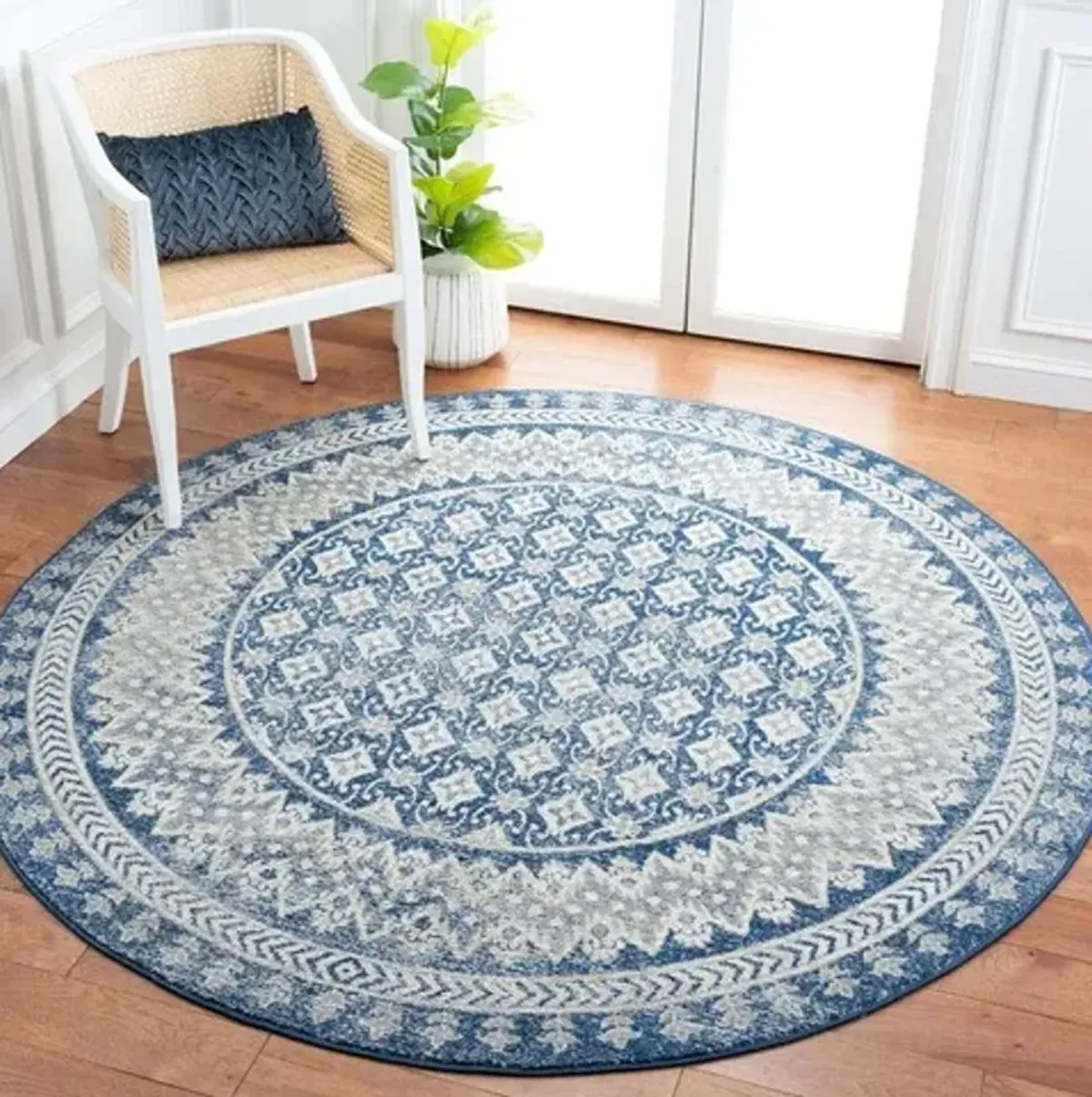 Brentwood 899 Navy / Beige 6'-7" X 6'-7" Round Round Powerloomed Rug