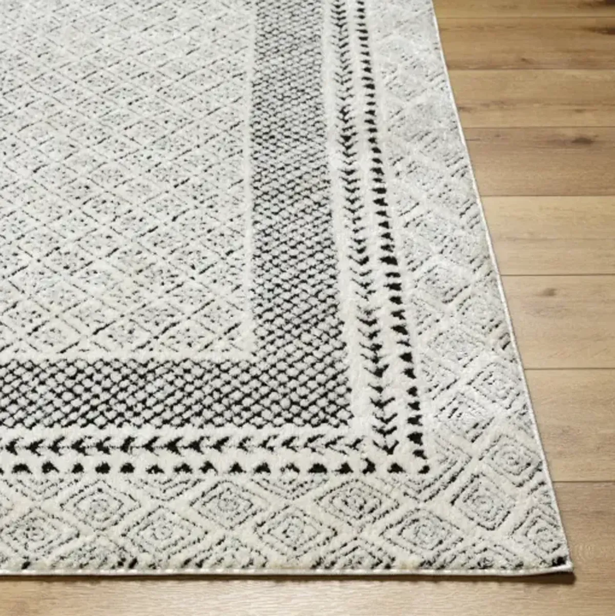 Freud FEU-2301 7'10" x 10' Machine Woven Rug