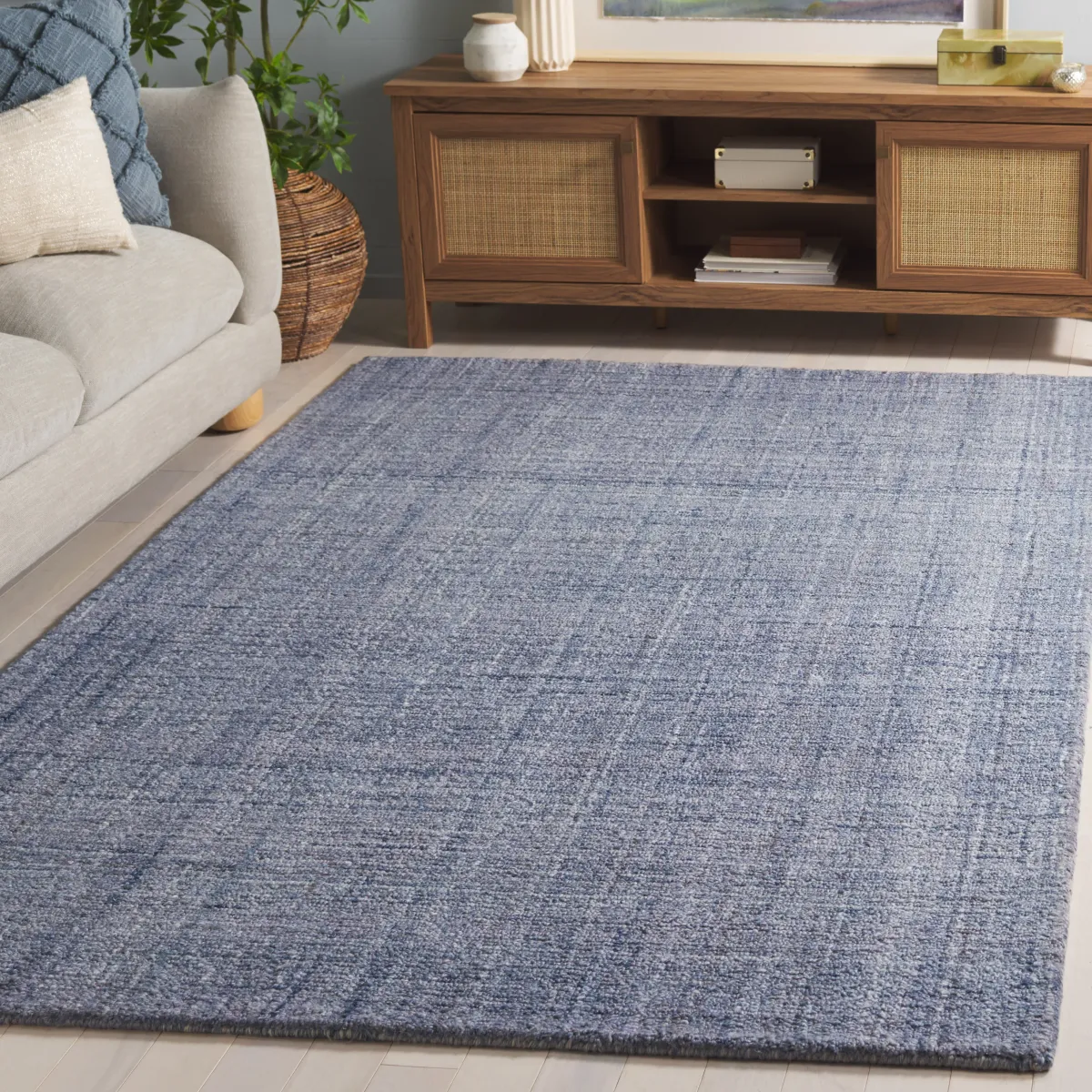 ABSTRACT Hand Tufted 8' x 10' area rug