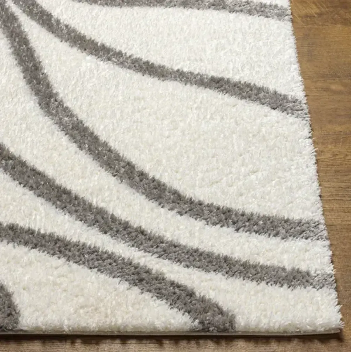 Cloudy Shag CDG-2300 5'3" x 7' Machine Woven Rug