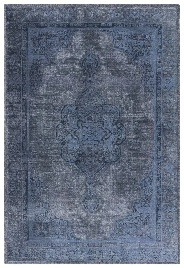 CLASSIC VINTAGE Hand Tufted 8' x 10' area rug