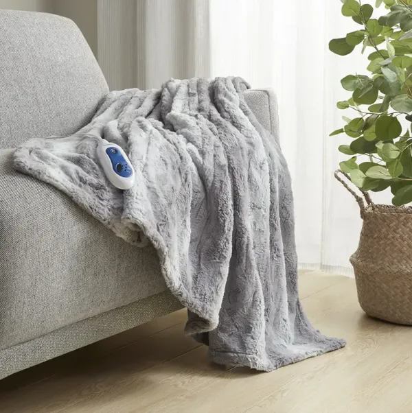 Beautyrest Zuri Grey Oversized Faux Fur Heated Throw