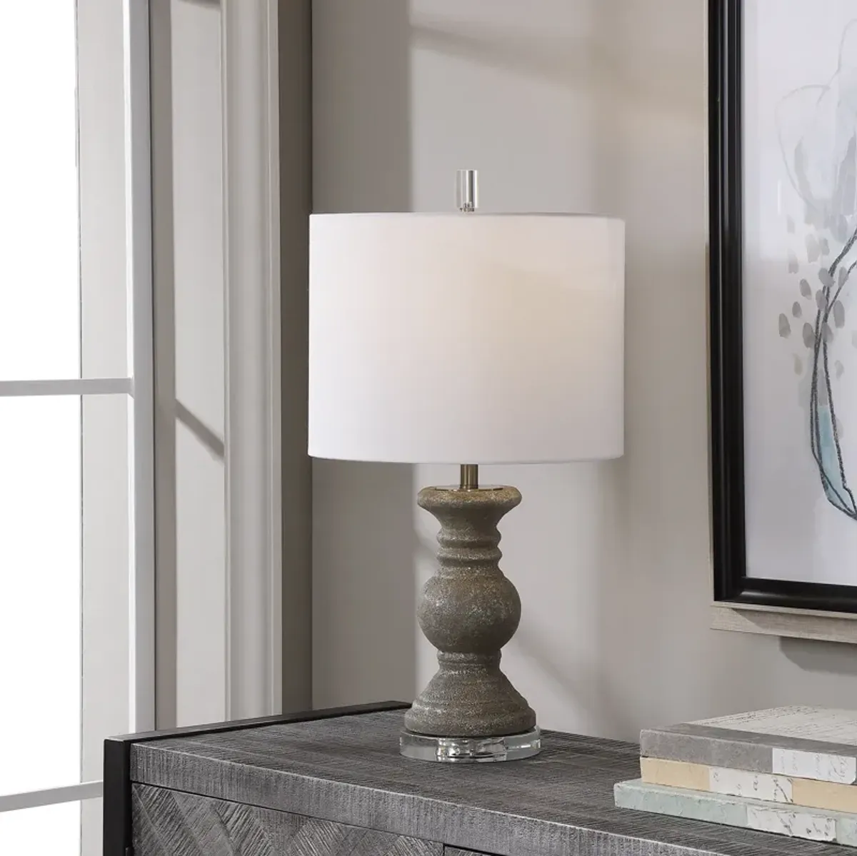 Devola Table Lamp