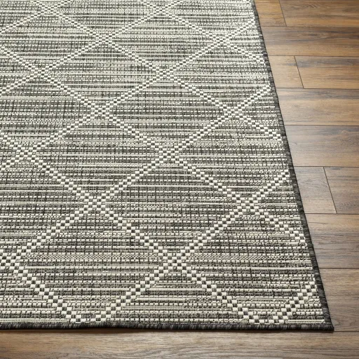 Ravello RVL-2365 5'3" x 7' Machine Woven Rug