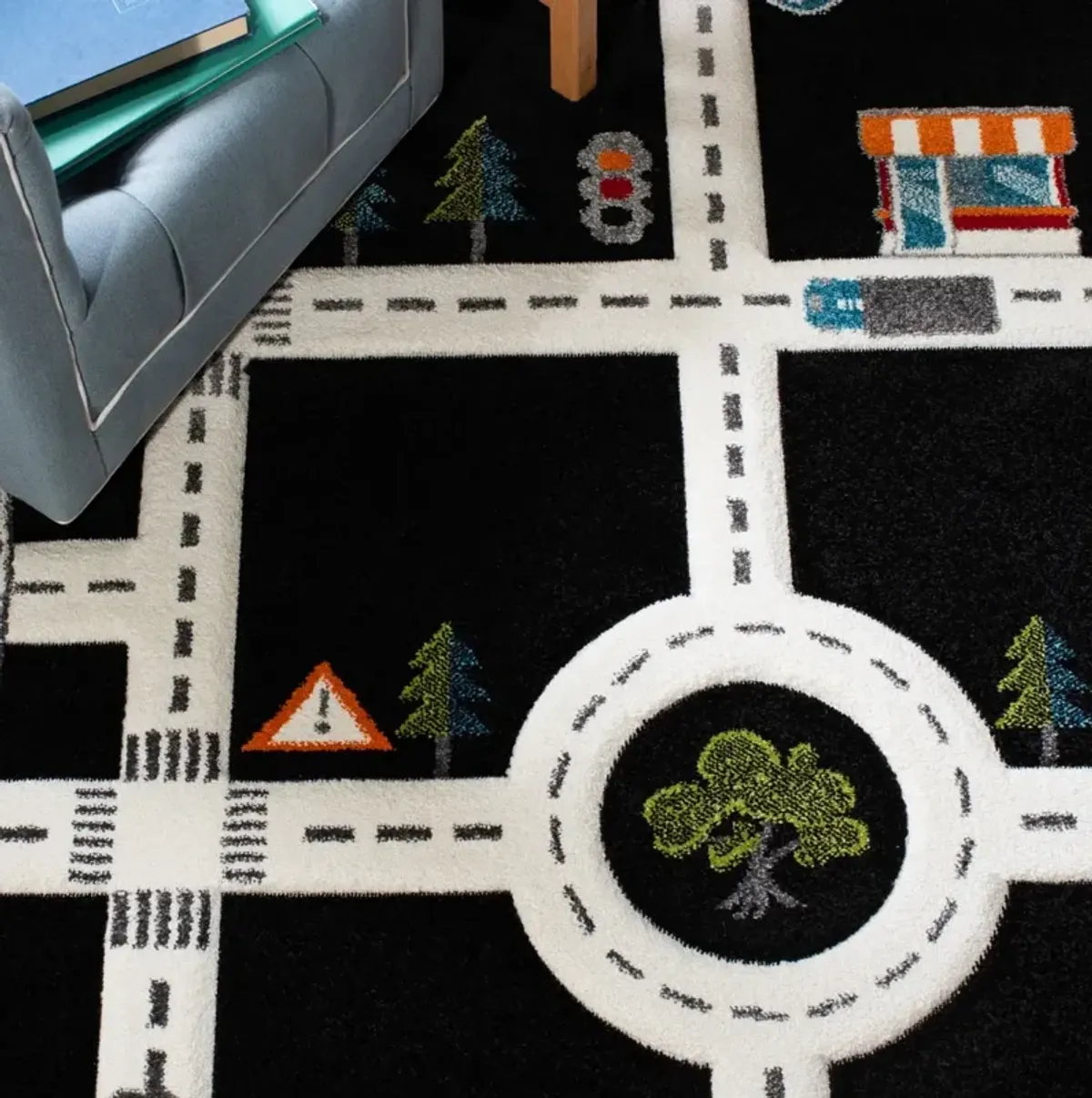 CAROUSEL KIDS 192 BLACK  2'-3' x 6' Runner Rug