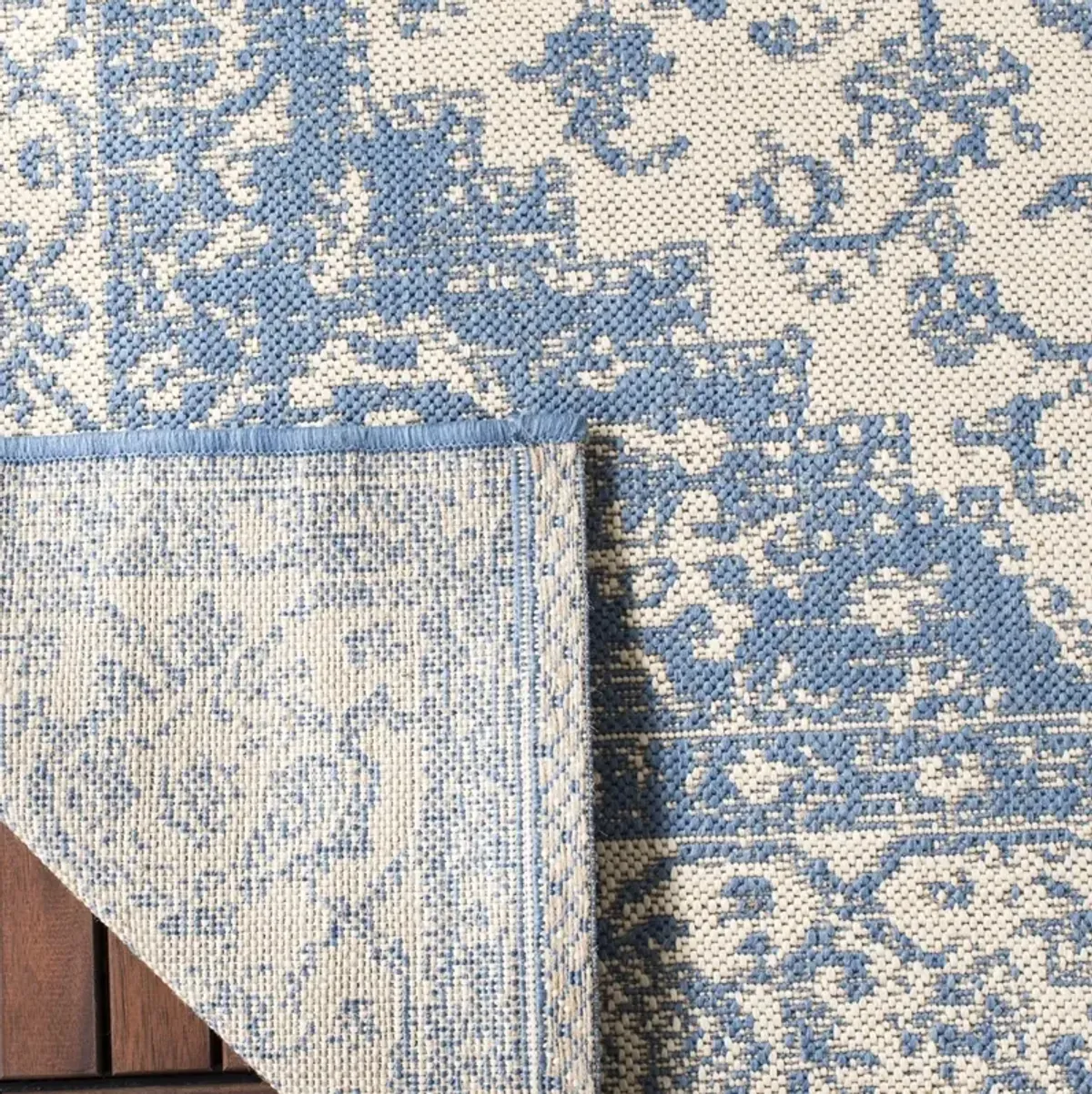 BEACH HOUSE 137 Blue 2'-2' X 6' Runner Rug