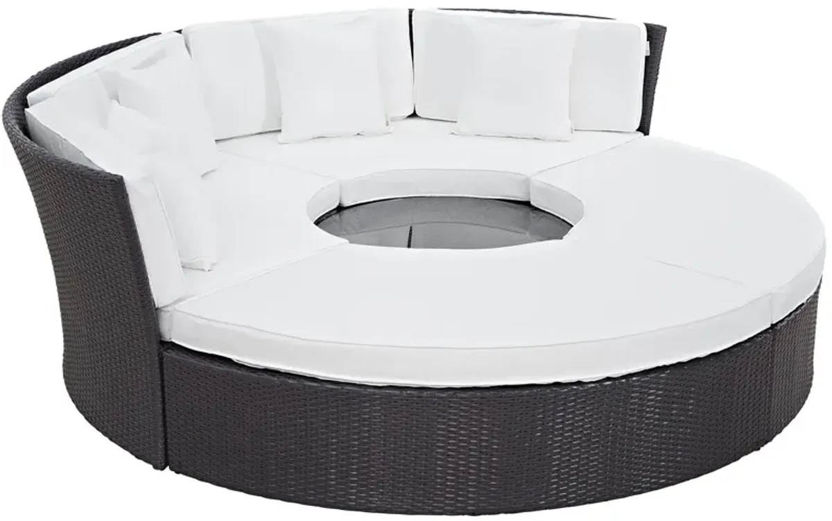 Convene Circular Outdoor Daybed