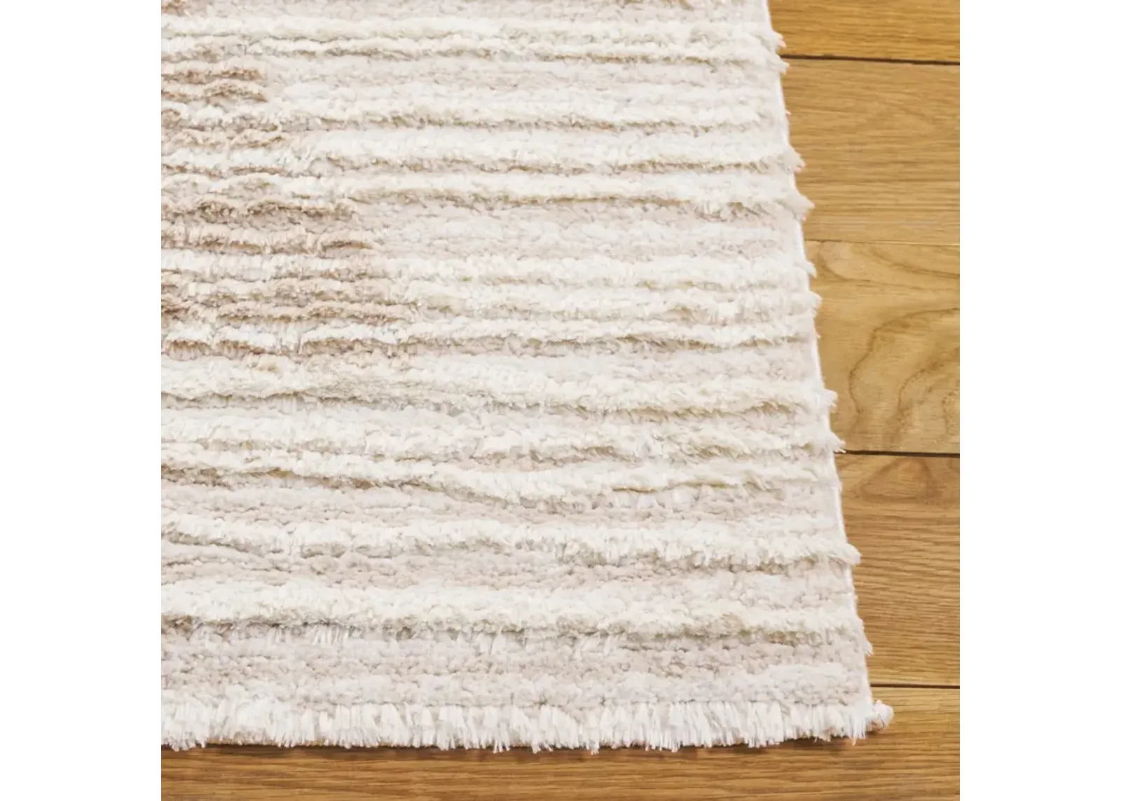 SEATTLE SHAG 911 IVORY  6'-7' x 6'-7' Square Square Rug