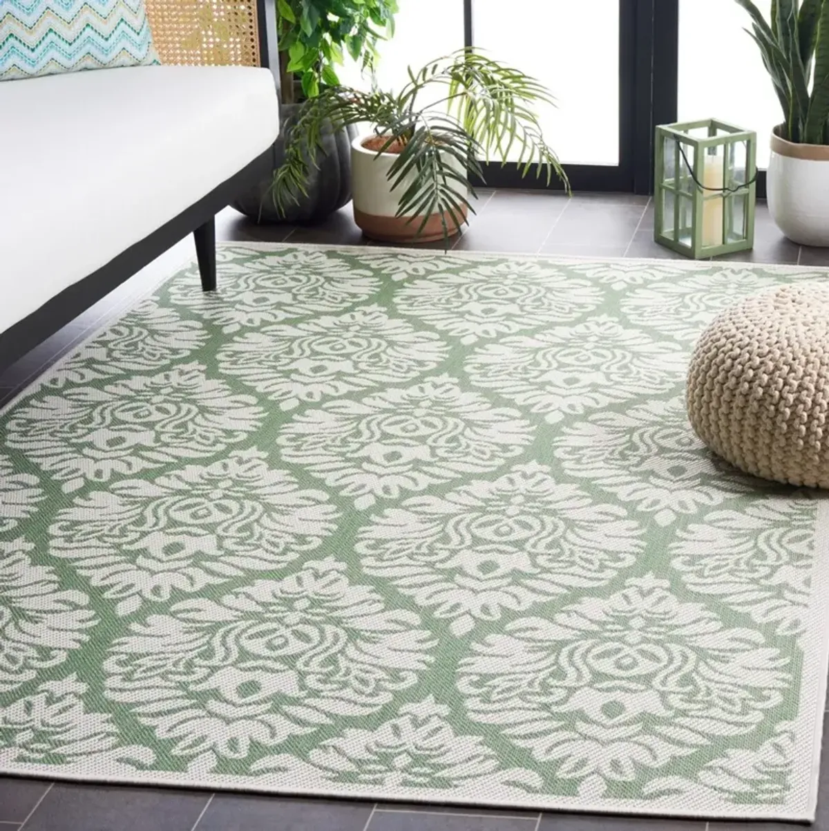 BERMUDA  821 Green 5'-3' X 7'-6' Medium Rectangle Rug