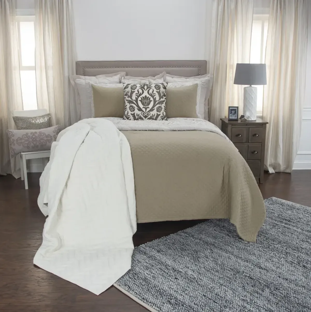 Taupe Queen Solid Taupe Quilt