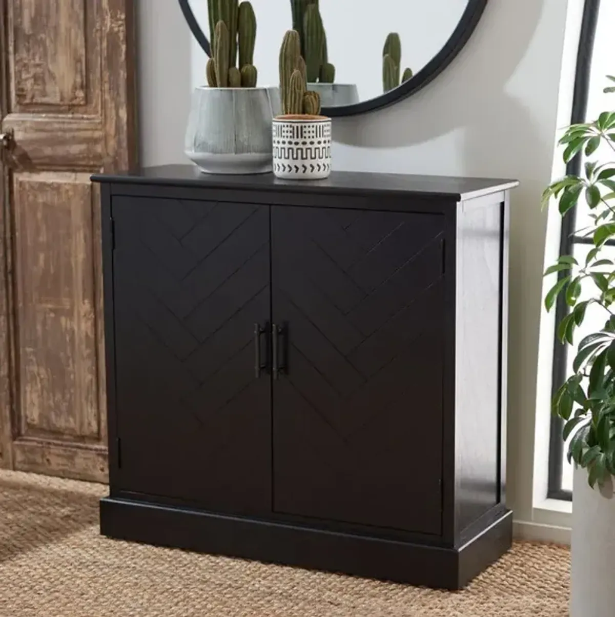 PEYTON 2 DOOR SIDEBOARD