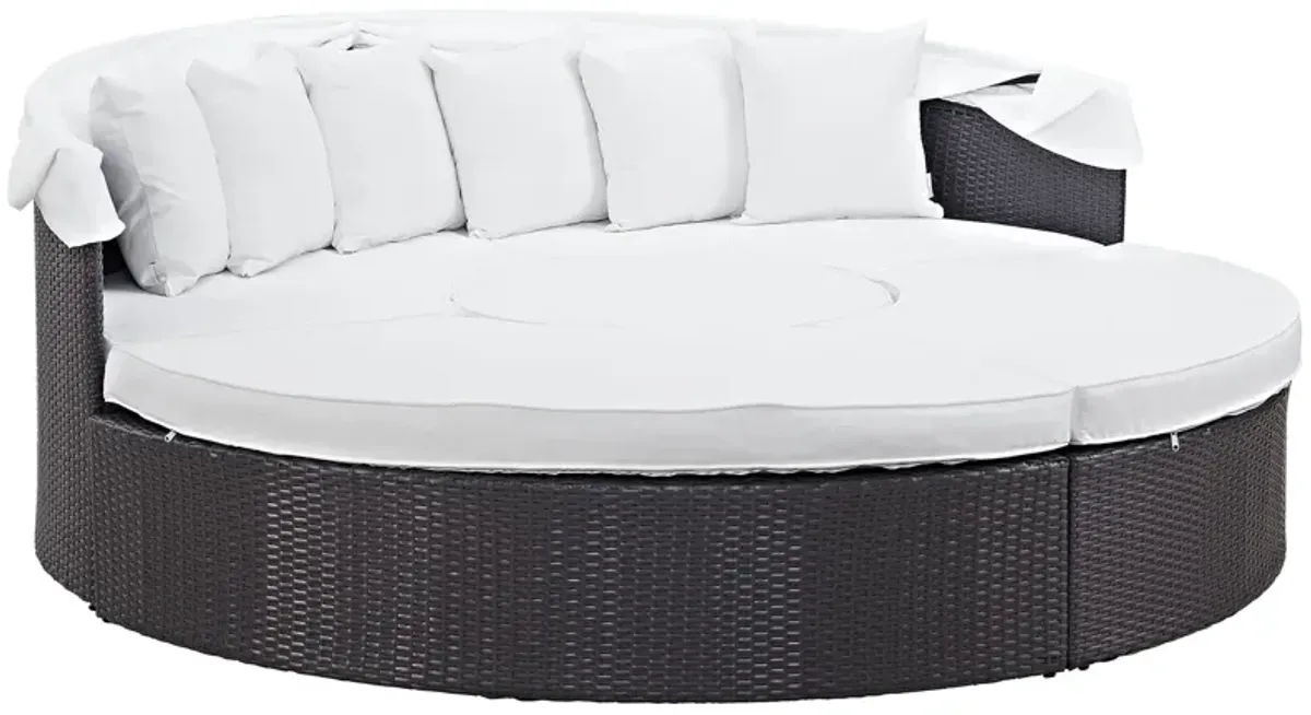 Quest Canopy Outdoor Patio Daybed