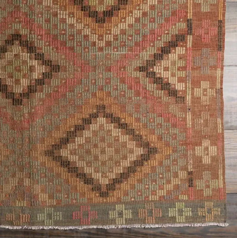 One of a Kind 5'11" x 8'10" Rug