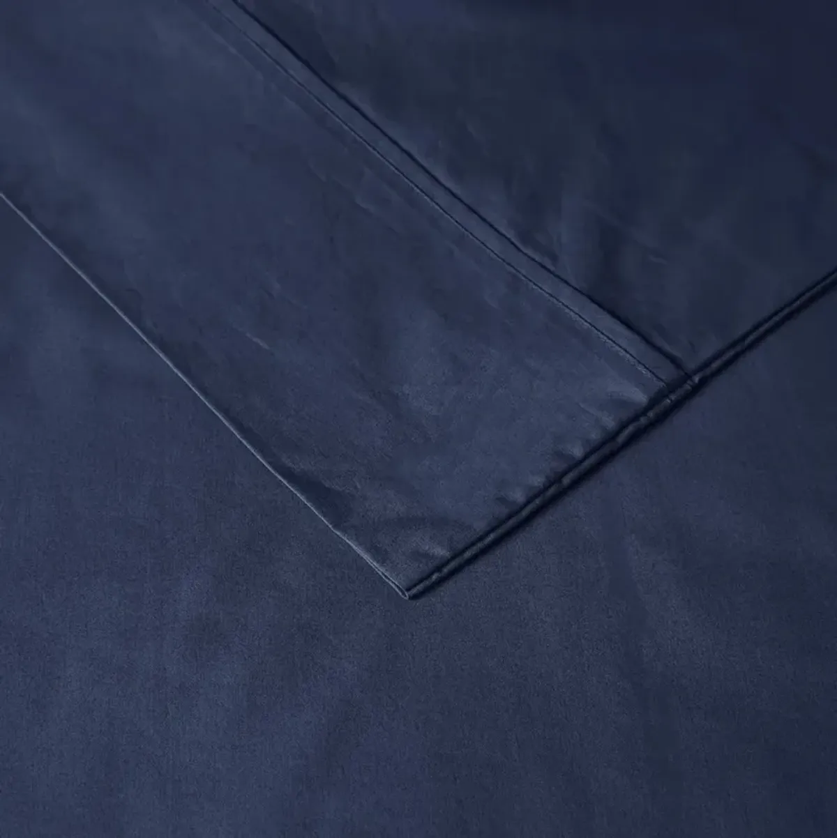 Madison Park Peached Percale Navy 200 Thread Count Relaxed Cotton Percale Sheet Set