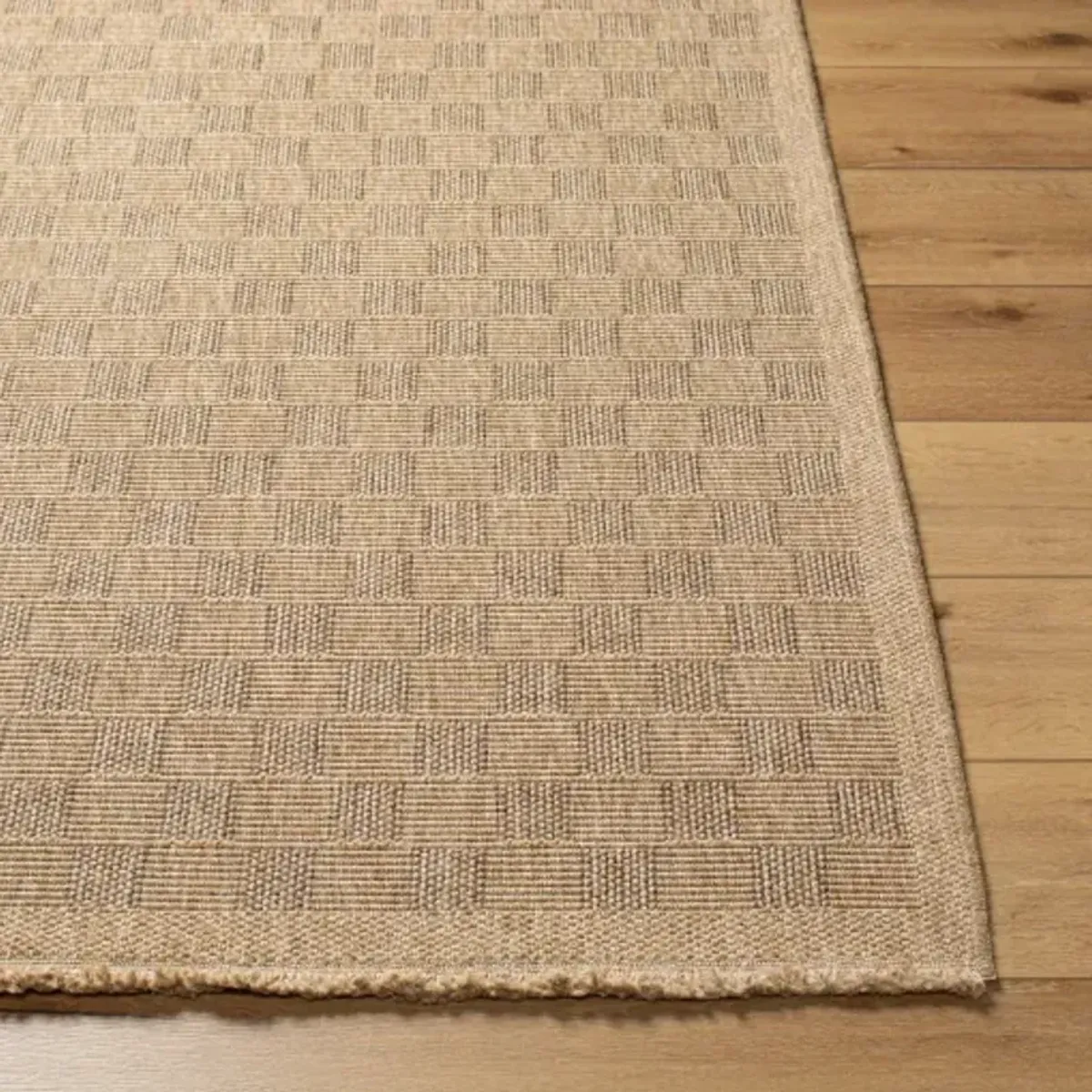 Mirage MGE-2310 2'7" x 7' Machine Woven Rug