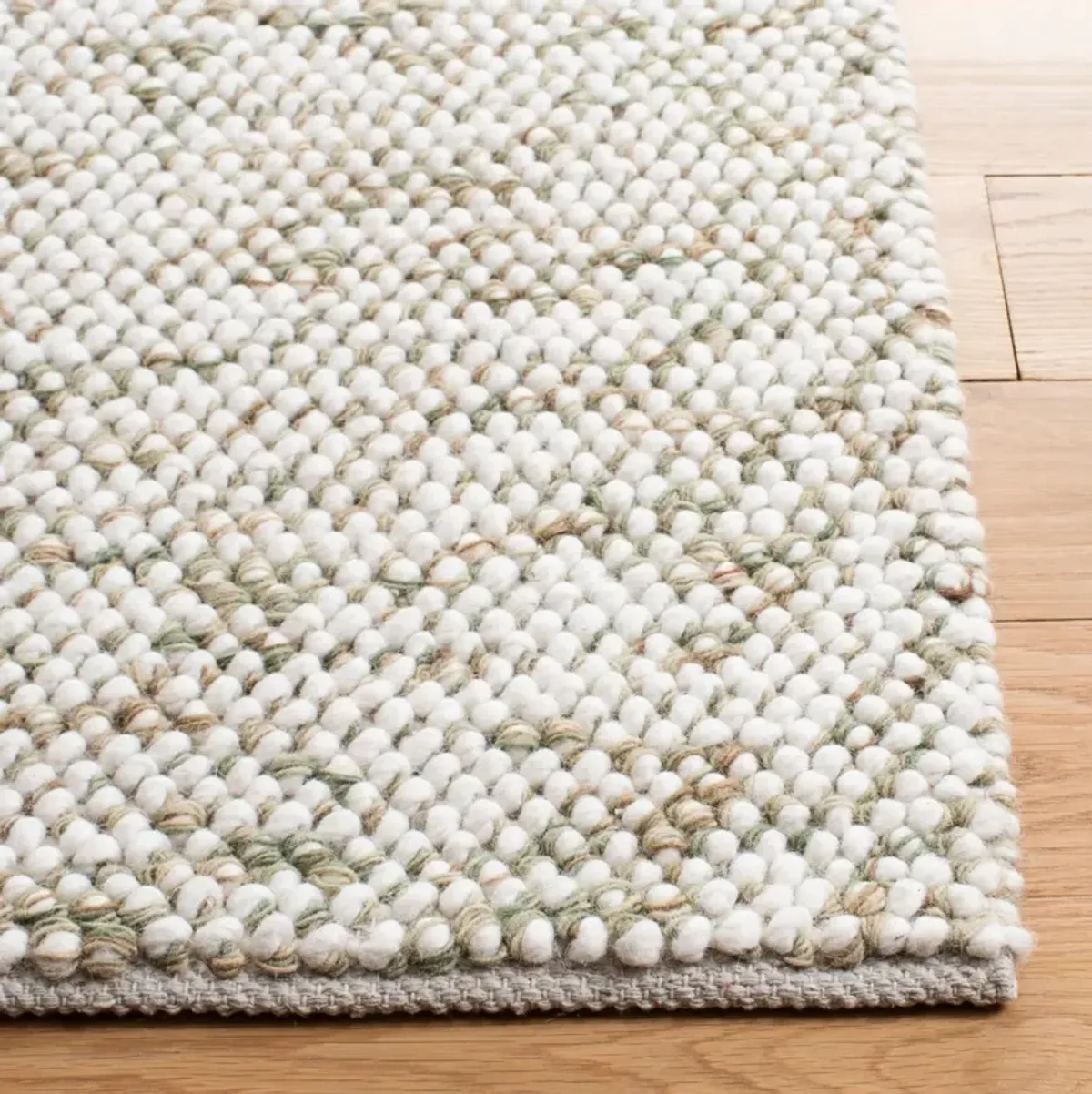 NATURA 182 SAGE  2'-3' x 5' Accent Rug