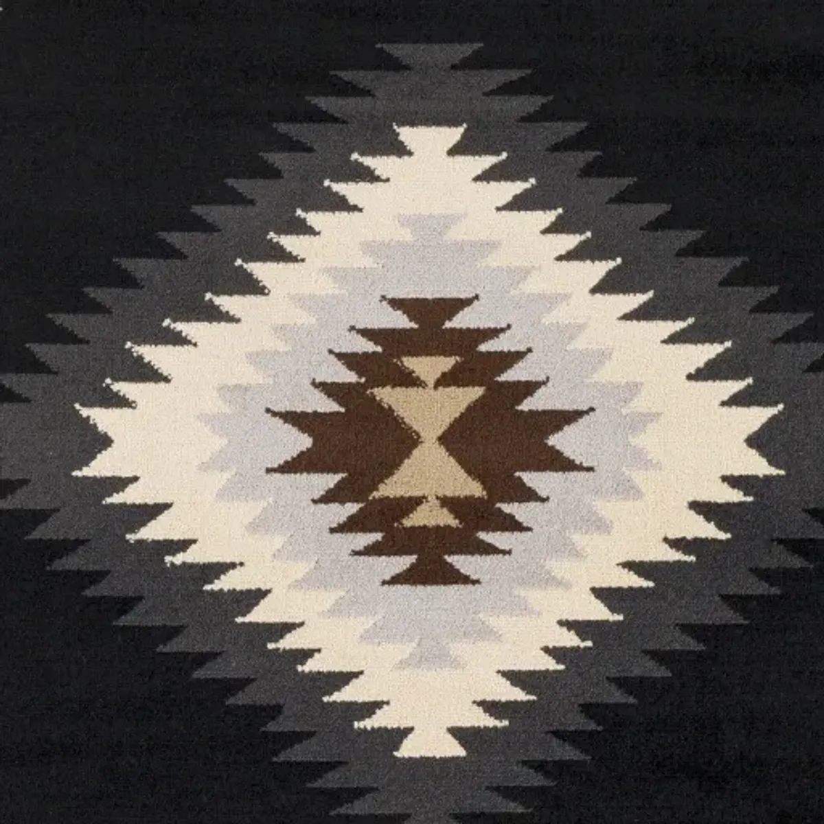 Paramount 6'7" x 9'6" Rug