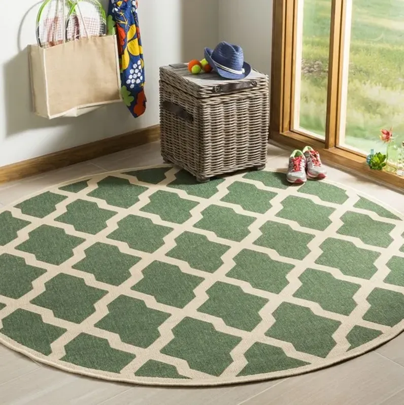 LINDEN 122 Collection LND122Y-6R Green / Creme 6'-7" X 6'-7" Round